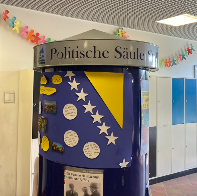 Politische Bildung Päd-Hover-pol-Bildung-zugeschnitten.png