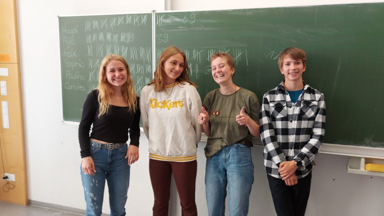 Die neu gewählten Schülersprecher 2021/22 (Bild: Mayr/Kustner) Die neu gewählten Schülersprecher 2021/22 (Bild: Mayr/Kustner)